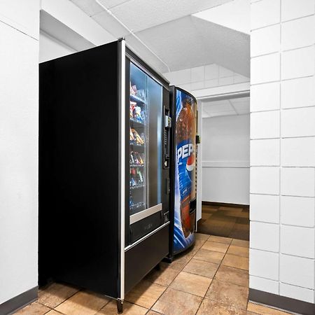 Motel 6-Portland, Me Экстерьер фото